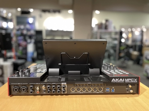 Akai - MPC X 2