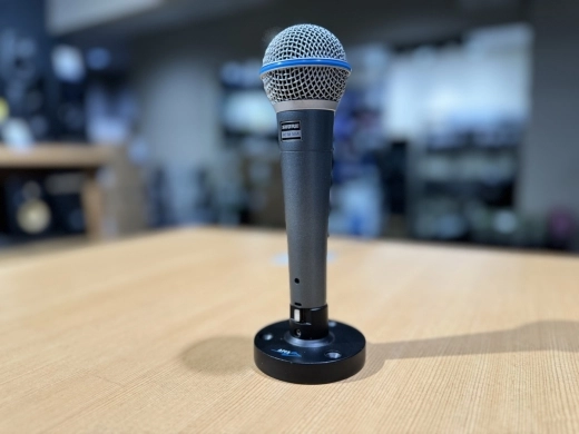 Shure BETA58A Performance Microphone 3