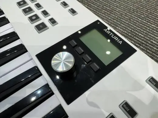 Keylab Essential 61 MK3 Universal MIDI Controller - White 2