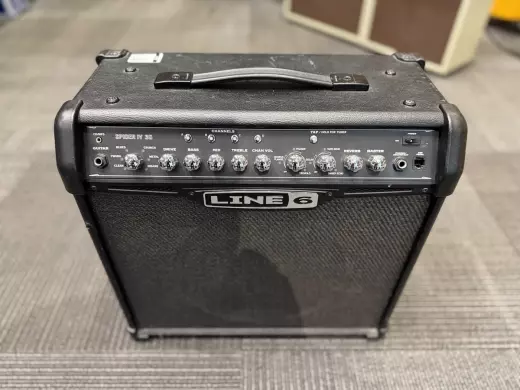 Line 6 SPIDER4-30 Guitar Amp