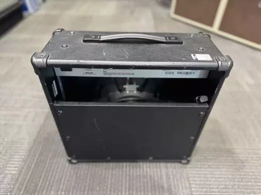 Line 6 SPIDER4-30 Guitar Amp 3