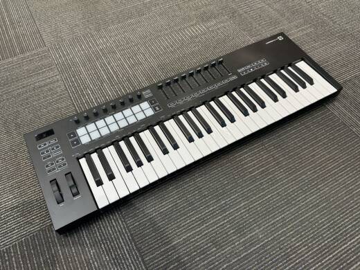 Novation Launchkey MK3 49-Key MIDI Controller