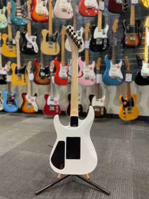 Jackson Guitars - 291-0238-576 2