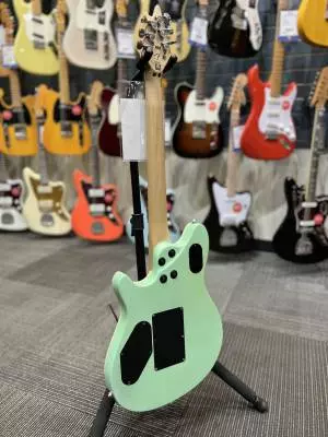 EVH - 510-7701-557 2