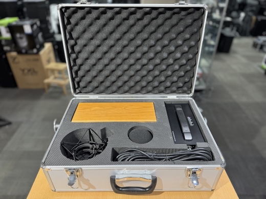 ART Pro Audio - T4 ART 2