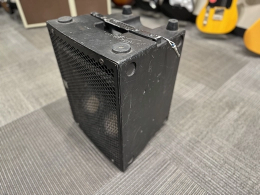 Yorkville PSA1 Powered Line Array Speaker 2