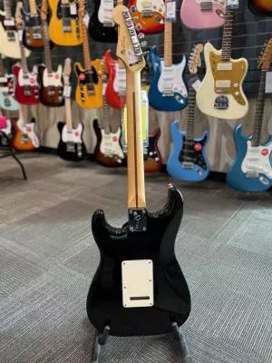 Fender Player Strat Black 2