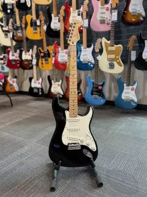 Fender Player Strat Black