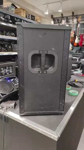 Yorkville Sound - EF12P 2