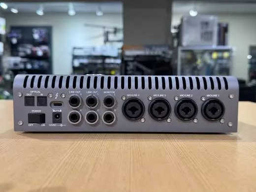 Store Special Product - Universal Audio UA-APX4/HE - Display Model