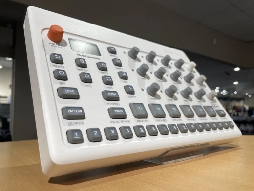 NEW LOW PRICE! Elektron - MODEL:SAMPLES