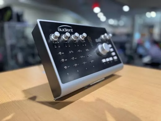 Audient ID44 20-In 20 Out Desktop Audio Interface 4