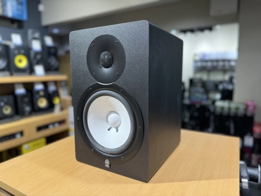 Yamaha - HS80M 2