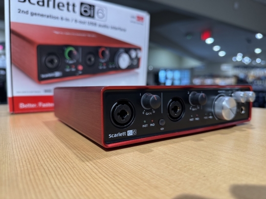 Focusrite Scarlett 6i6 Gen2 - 24/96 6 In, 6 Out USB Audio