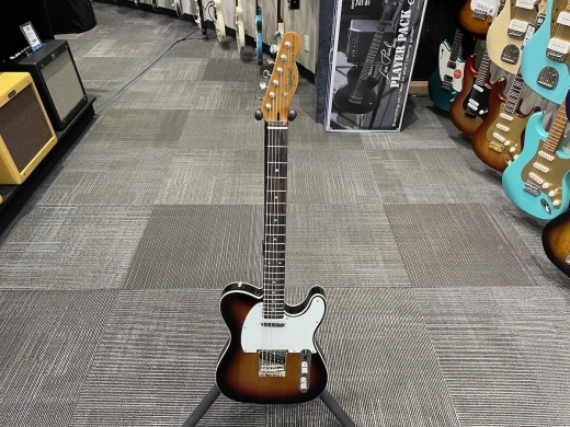 FENDER MONTH - SQUIER CV CUSTOM BARITONE 60S TELE 4