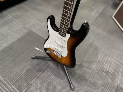 Squier - 037-0620-532 2