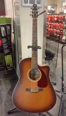 Seagull Guitars - S33430