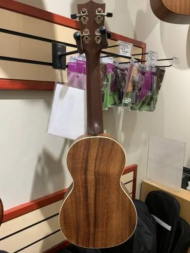 Martin Guitars - 2K CONCERT UKE 2