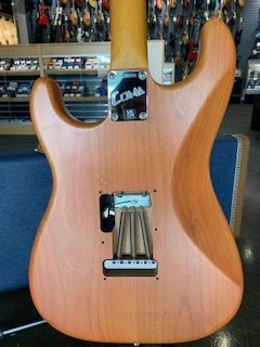 Fender - 011-5610-839 3