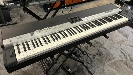 Yamaha - CP5 Stage Piano