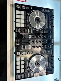 Pioneer DJ DDJ-SR2 Portable 2-Channel Controller For Serato DJ