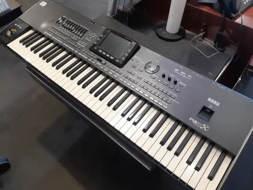 Korg - PA3X-76 Arranging Keyboard