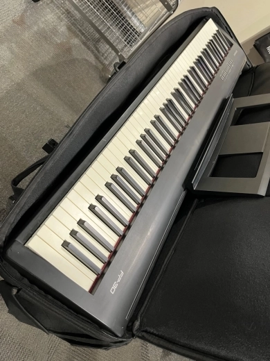 Roland Digital Piano FP-30-BK 2