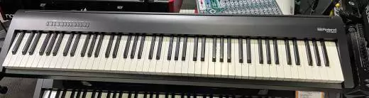 Roland digital piano- FP-30X-BK