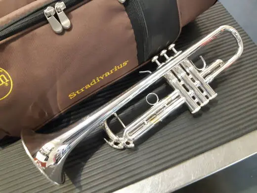 Bach - VBS1S37LM2 Intermediate Trumpet