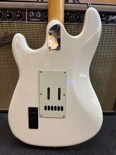 EBMM Cutlass SSS Ivory White 2