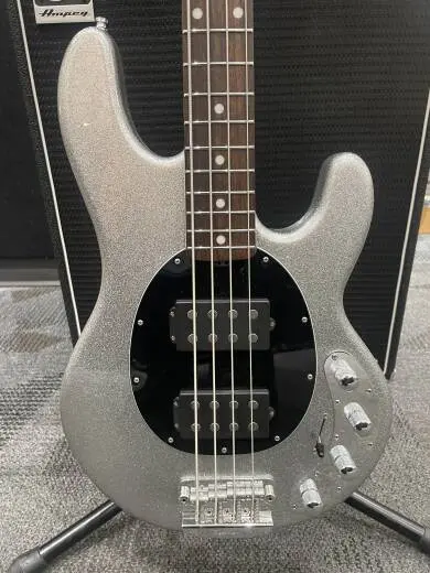 EBMM Stingray 4 NT Silver Sparkle 2