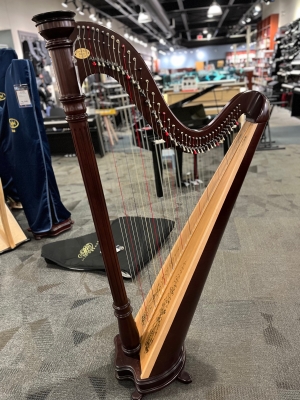 Lyon & Healy - Prelude 40 Mahogany Harp