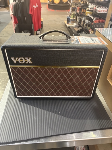 Store Special Product - Vox - AC10C1