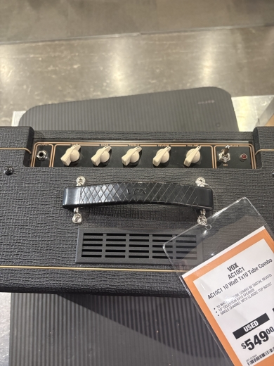 Store Special Product - Vox - AC10C1