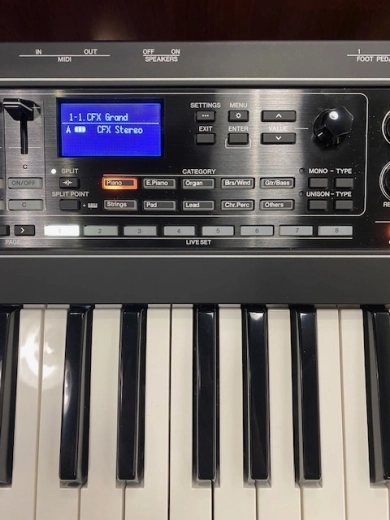 Yamaha - CK61 2