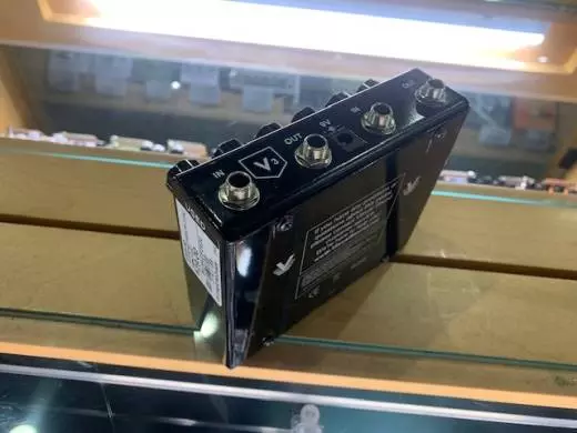 Truetone - V3VS-XO 2