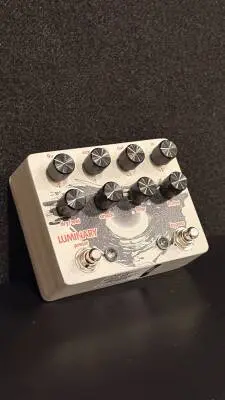 Walrus Audio - LUMINARY 2