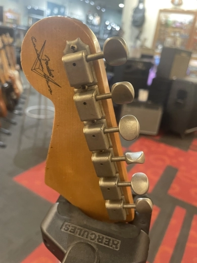 FCS 60s Strat Fiesta Red 2