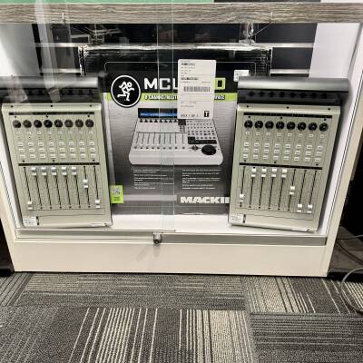 Mackie MCU PRO Universal Pro Control Surface