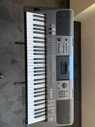 Yamaha - PSRI500