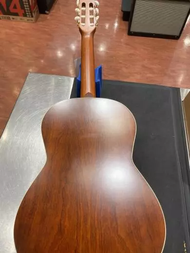 La Patrie Guitars - LP45402 2