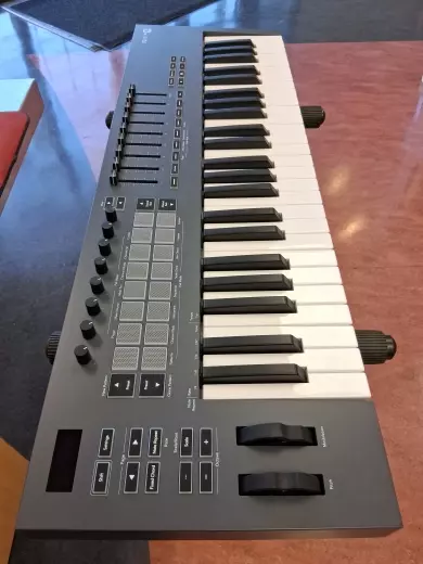 Novation - FLKEY-49 2