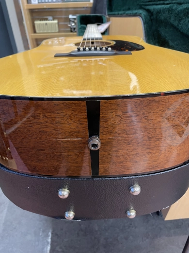 Martin Guitars - D-18 STD 5