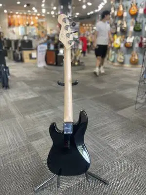 Squier - 037-0127-506 2
