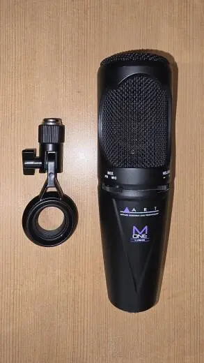 ART Pro Audio - M-ONEU 2