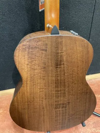 Store Special Product - Taylor Guitars - GTE URBAN ASH