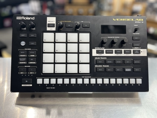 Roland - MV-1