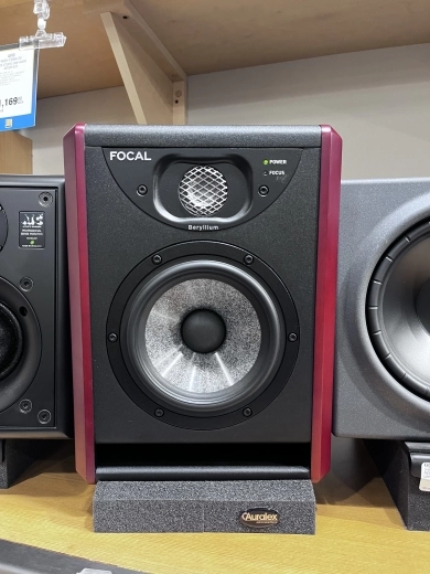 Focal Professional - SOLO6 ST6