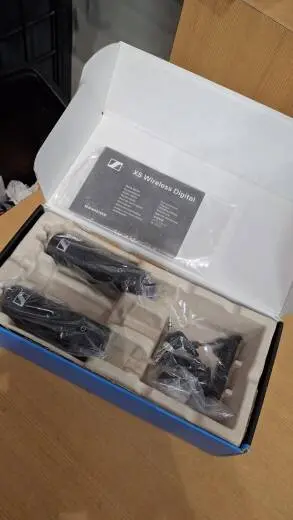 Sennheiser - PORTABLE INTRV 2