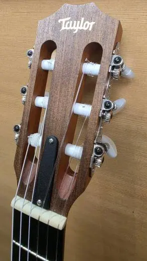 Taylor Guitars - ACADEMY 12E-NV2 2